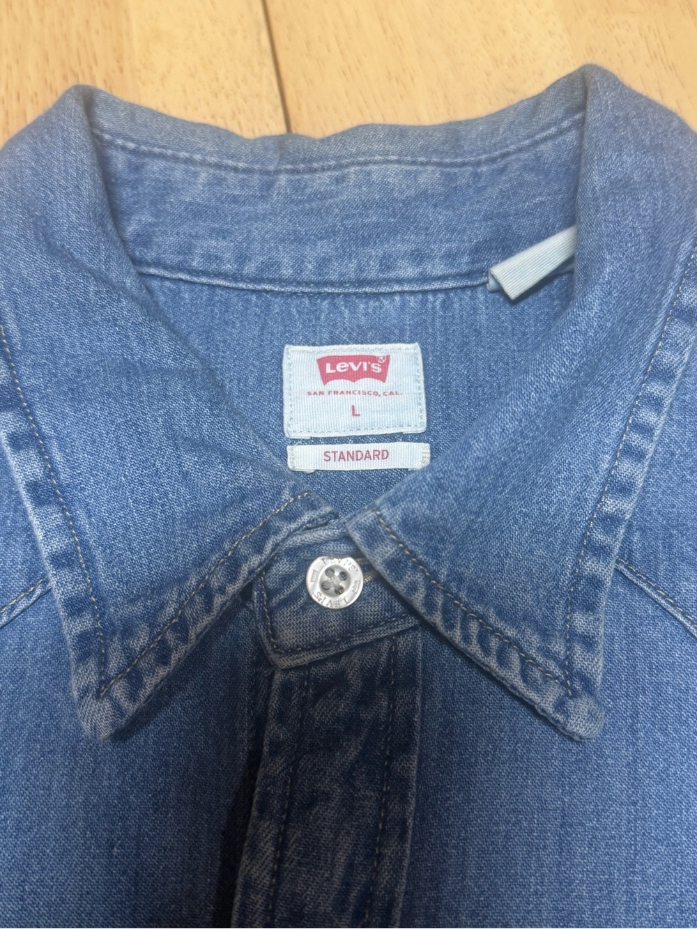 Levi’s Mens Large Western Pearl Snap Denim Shirt Blue Long Sleeve Cowboy Ranch - Picture 9 of 12